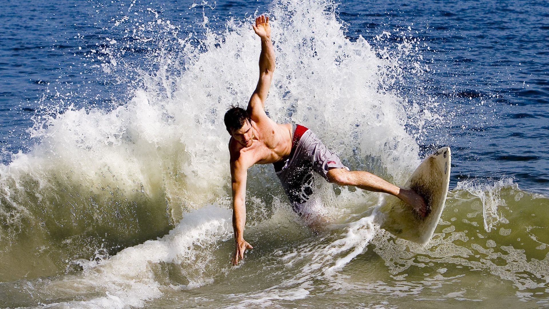 俱乐部在赛事组织上吸取经验改善运营，俱乐部的比赛